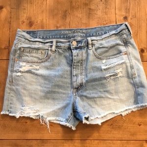 Gap Light Wash Destroyed Tomgirl Midi Jean Shorts